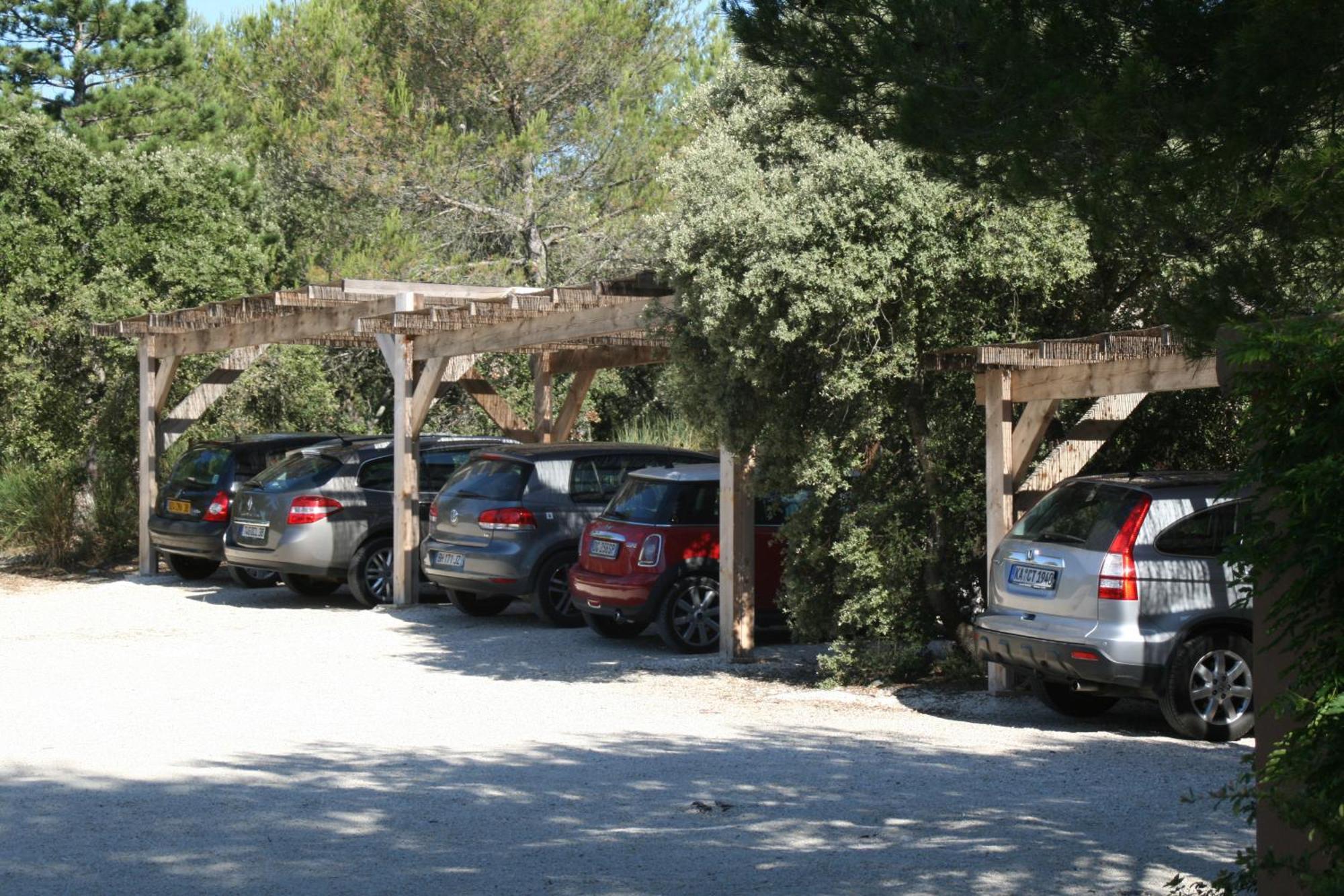 La Cle Des Champs, Boutique Hotel & Spa - Le Mas De Garrigon Roussillon en Isere Exterior foto