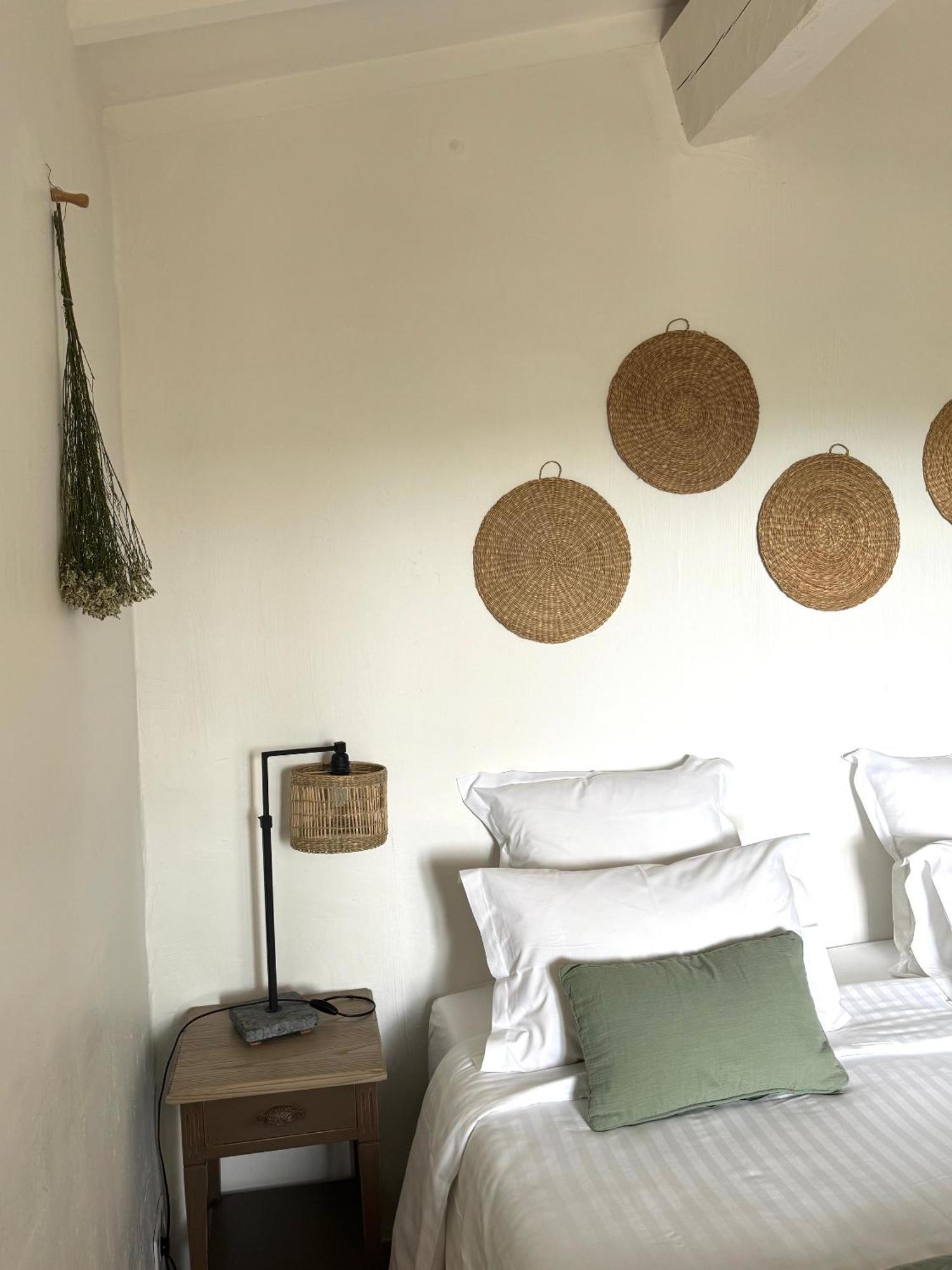 La Cle Des Champs, Boutique Hotel & Spa - Le Mas De Garrigon Roussillon en Isere Exterior foto