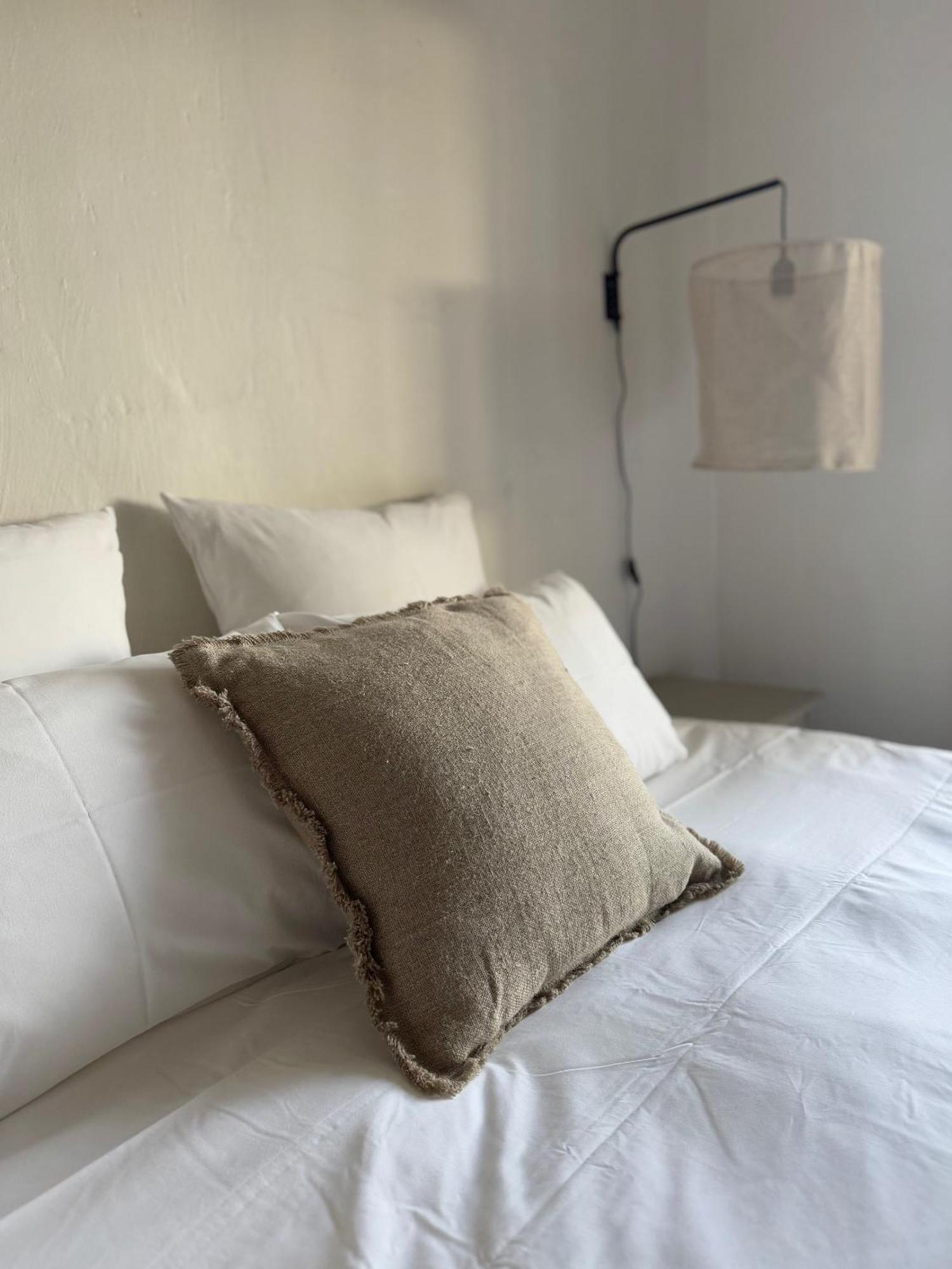 La Cle Des Champs, Boutique Hotel & Spa - Le Mas De Garrigon Roussillon en Isere Exterior foto