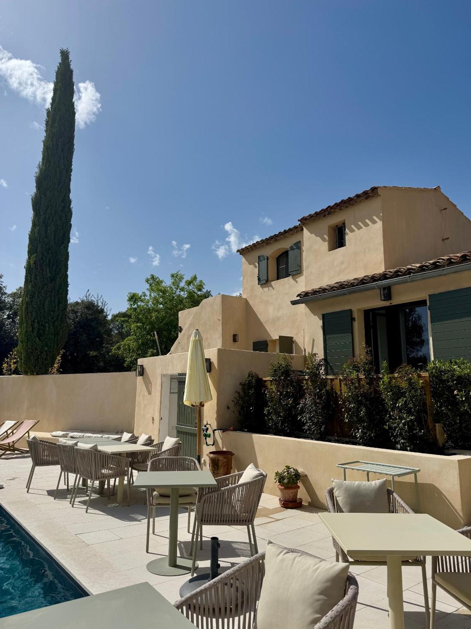 La Cle Des Champs, Boutique Hotel & Spa - Le Mas De Garrigon Roussillon en Isere Exterior foto
